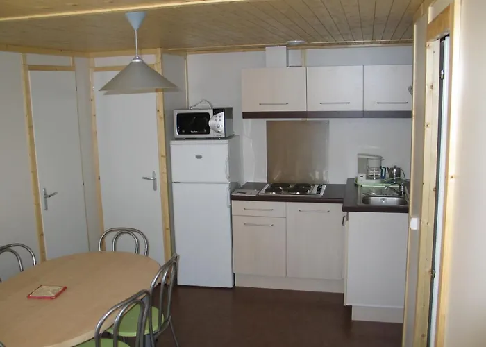 Village De Vacances Les 4 Chemins *