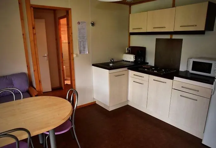 Village De Vacances Les 4 Chemins *